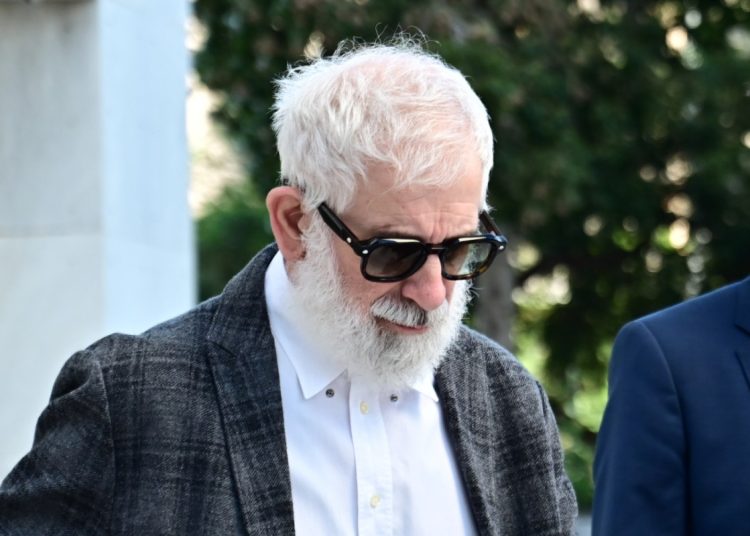 Πέτρος Φιλιππίδης: Ομόφωνα ένοχος για δύο απόπειρες βιασμού