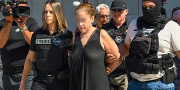 Στη φυλακή και η 43χρονη οικονομολόγος για τη δολοφονία του Πολωνού καθηγητή μαζί με τον εκτελεστή σύντροφό της και τους τρείς συνεργούς τους