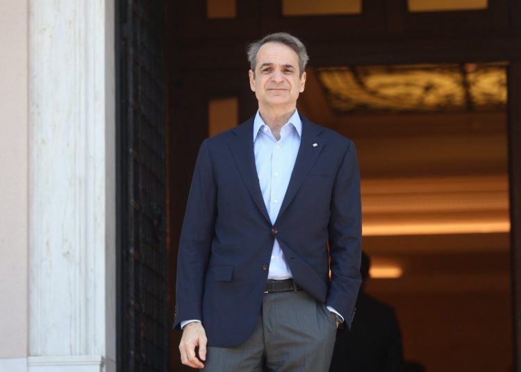 Πολιτικός καύσωνας στην κυβέρνηση – Έρχονται νέες δικογραφίες και νέα σκάνδαλα