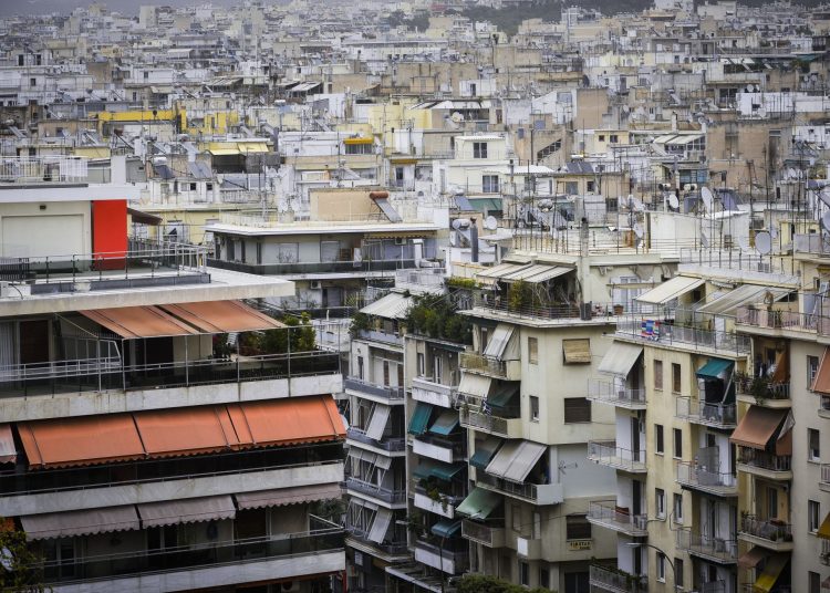 Ζαλίζουν τα φέσια: Στα 15 εκατ. ευρώ έφτασαν τα ανείσπρακτα ενοίκια