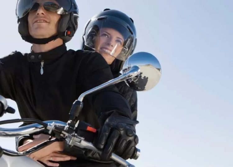 Ηλεία: 57 άτομα χωρίς κράνος-Καίνε τα πρόστιμα στους παραβάτες του ΚΟΚ