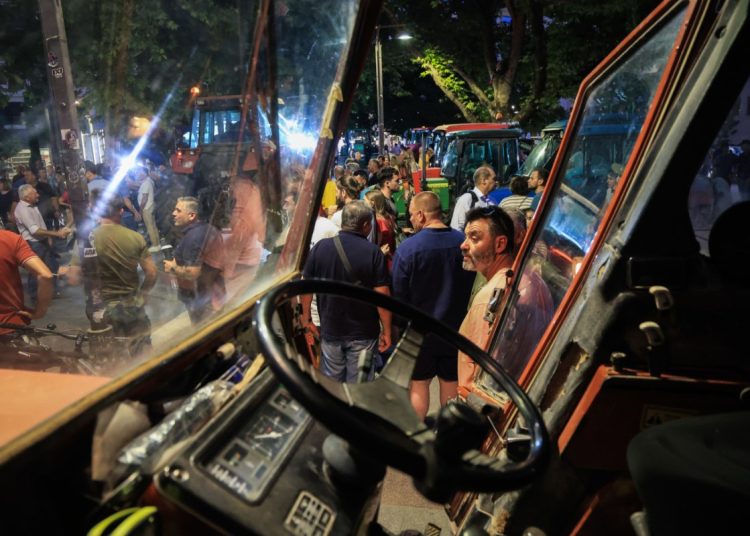 Λάρισα: Ξεσηκώθηκαν οι αγρότες καλοκαιριάτικα λόγω του σκανδάλου ΟΠΕΚΕΠΕ