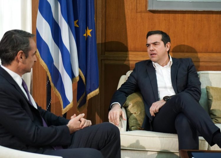 Βασικό πολιτικό αντίπαλο τον Τσίπρα χρίζει ο Μητσοτάκης – Επίθεση στη Βουλή και απάντηση