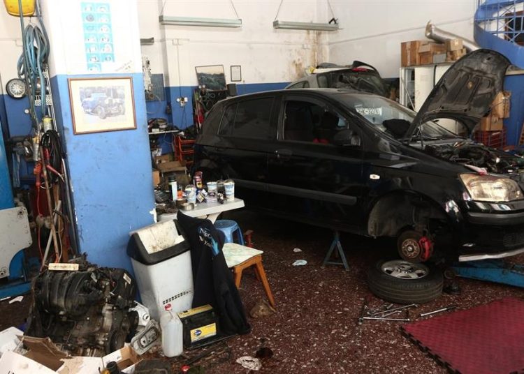 Συνεργία αυτοκινήτων: 5ημερη απεργία για το ψηφιακό πελατολόγιο