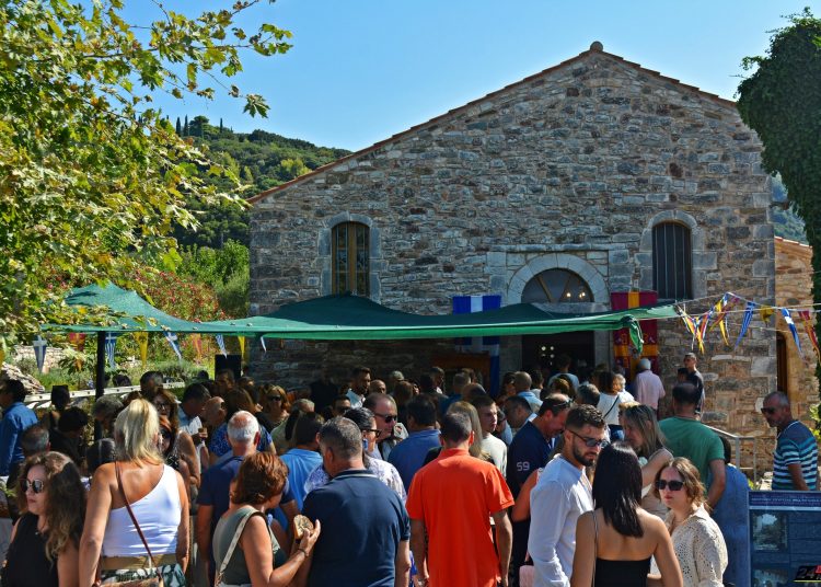 ΝΕΑ ΦΙΓΑΛΕΙΑ ”Βούλιαξε” από κόσμο το Παλαιότερο Βυζαντινό Μνημείο της Ηλείας