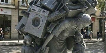 H αόρατη γυναίκα.