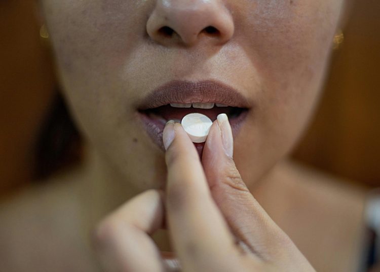 Καρκίνος του μαστού: Πρωτοποριακό χάπι αυξάνει το προσδόκιμο ζωής – Τι βρήκαν ερευνητές