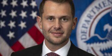 Έλληνας από την Κεφαλονιά ο νέος Υφυπουργός των ΗΠΑ για Εμπόριο και Οικονομική Ασφάλεια