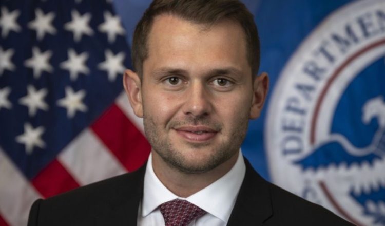 Έλληνας από την Κεφαλονιά ο νέος Υφυπουργός των ΗΠΑ για Εμπόριο και Οικονομική Ασφάλεια