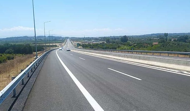 Δόθηκε στην κυκλοφορία στα πρώτα 65 χλμ. ο νέος αυτοκινητόδρομος Πατρών-Πύργου