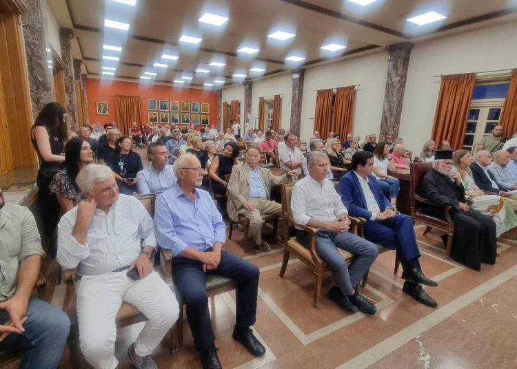 O Δήμος Πύργου τίμησε τον αγωνιστή Σάκη Καράγιωργα