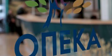 ΔΕΘ 2025: Ξεχάστηκαν από τον Πρωθυπουργό οι εξαγγελίες του στη ΔΕΘ …2024 για αυξήσεις στις παροχές ΟΠΕΚΑ!