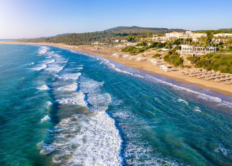 Αφιέρωμα του ΒΗΜΑΤΟΣ στην Ηλεία-Απέραντες αμμουδιές & αρχαιολογικές εμπειρίες