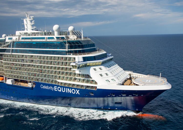 Κατάκολο: Δεν μπόρεσε να δέσει λόγω καιρού το κρουαζιερόπλοιο 317 μέτρων