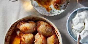 Κρεμμύδια γεμιστά με κιμά, από την Κύπρο