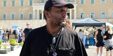 Nαι στην εκταφή του γιου του Πάνου Ρούτσι αλλά όχι για τοξικολογικές εξετάσεις – Τι αναφέρει η εντολή της Εισαγγελίας Λάρισας