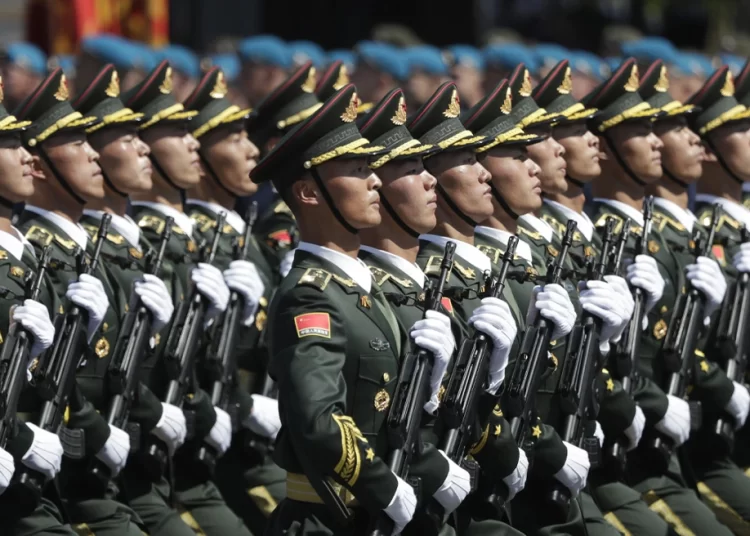 Η Κίνα θέλει να κυριαρχήσει στον κόσμο: Με μιλιταριστικό υπερθέαμα στη μεγάλη στρατιωτική παρέλαση της Τετάρτης στέλνει μήνυμα στη Δύση