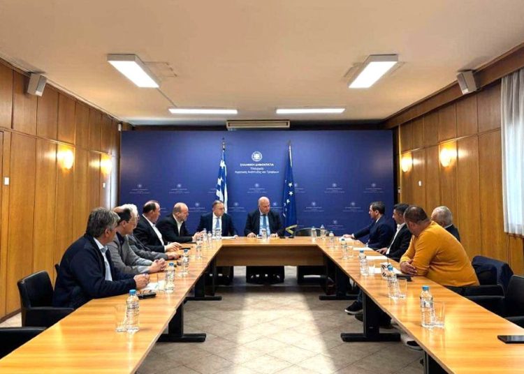 Σύσκεψη στο Υπουργείο για τον καταρροϊκό πυρετό-Ο Δήμαρχος Ήλιδας ζήτησε αποζημιώσεις και εμβόλια