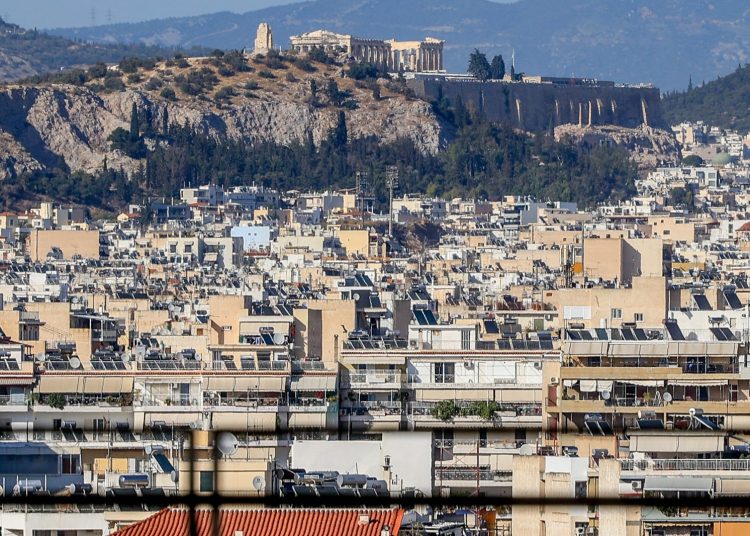 Στροφή των πολιτών στις εν ζωή μεταβιβάσεις – Διπλασιασμός στις δωρεές, πτώση στις κληρονομιές