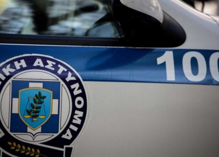 ΠΥΡΓΟΣ: Σε έξαρση οι κλοπές! Κλέβουν πορτοφόλια, χρυσαφικά, σίδερα, εργαλεία, ξύλα, ακόμα και κότες!