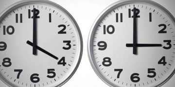 Αλλαγή ώρας: Περνάμε από τη θερινή στη χειμερινή ώρα