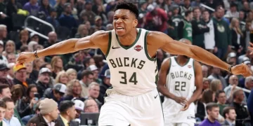 NBA: Ποιοι είναι οι πιο ακριβοπληρωμένοι παίκτες για το 2025 – Σε ποια θέση βρίσκεται ο Γιάννης Αντετοκούνμπο