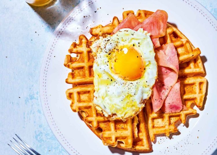 Φτιάχνουμε σπιτικές βάφλες-Συνταγές για πρωινό