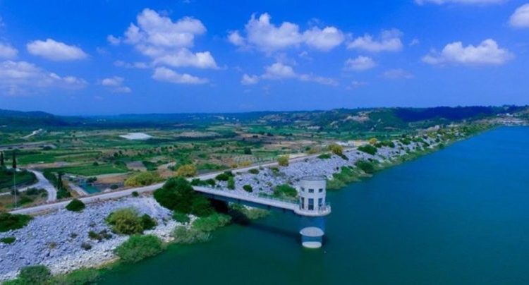 Ερώτηση στη Βουλή για το θέμα των φωτοβολταϊκών στη Λίμνη Πηνειού από τον Κυριάκο Βελόπουλο