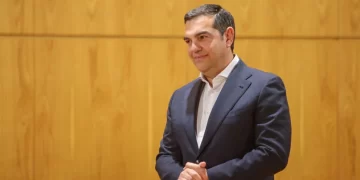 Τσίπρας: Στην κολυμπήθρα της κοινωνίας, αυτή είναι η απόφασή μου, με σοκ εντιμότητας – Σχέση ζωής με ΣΥΡΙΖΑ, αλλά έχει κλείσει
