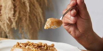 Μουσταλευριά: 3 συνταγές για το παραδοσιακό γλυκό του τρύγου