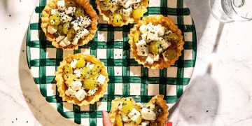 Ταρτάκια γεμιστά με σταφύλι και μέλι