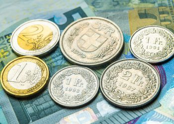 Δάνεια σε ελβετικό φράγκο: Τι προβλέπει η νέα ρύθμιση, πώς θα γίνεται το «κούρεμα» – Πίνακες και παραδείγματα