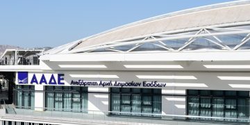 Ποιοι μπαίνουν στο στόχαστρο της ΑΑΔΕ για αδήλωτα εισοδήματα και ενοίκια