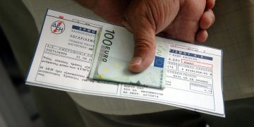 Λογαριασμοί ρεύματος: Οι χρεώσεις που δεν φαίνονται και η τεχνητή διόγκωση των τιμών