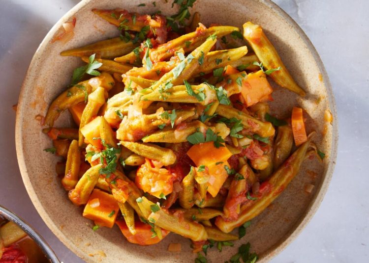 Μπάμιες με γλυκοπατάτες