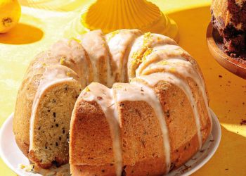 Κέικ λαδιού και γλάσο μαστίχας