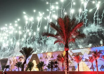 Εγκαινιάστηκε το φαραωνικό Μεγάλο Αιγυπτιακό Μουσείο – Εντυπωσιακά βίντεο και φωτογραφίες από τη λαμπρή τελετή στο Κάιρο