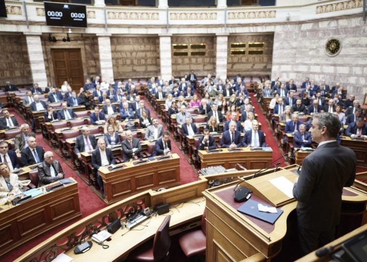 ΝΔ: Κρίση στο κόμμα-Εξέγερση «γαλάζιων» βουλευτών για τα ΕΛΤΑ