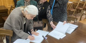 «Άρωμα Σταφίδας και άλλες νοσταλγικές ιστορίες»: Ταξίδι στον Πύργο του χθες