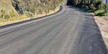 Κατάκολο: Νέα άσφαλτος στο δρόμο προς το βουνό μετά από χρόνια παραμέλησης