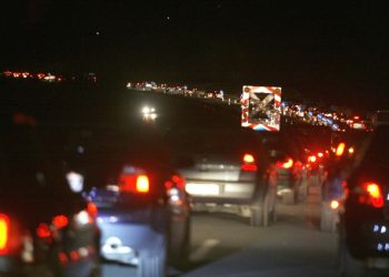 Εθνική Αθηνών- Λαμίας: «Στροφή» μετά το χάος από την Τροχαία – Αφήνουν τα οχήματα να περνάνε τμηματικά