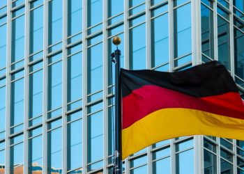 Γερμανία: Για κίνδυνο οικονομικής κατάρρευσης προειδοποιεί ο Σύνδεσμος Εμπορικών και Βιομηχανικών Επιμελητηρίων