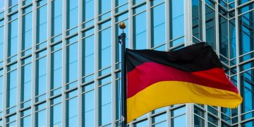 Γερμανία: Για κίνδυνο οικονομικής κατάρρευσης προειδοποιεί ο Σύνδεσμος Εμπορικών και Βιομηχανικών Επιμελητηρίων