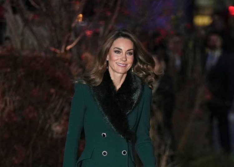 Kate Middleton: Το συγκινητικό χειρόγραφο σημείωμα στη μνήμη όσων έχασαν τη ζωή τους από καρκίνο