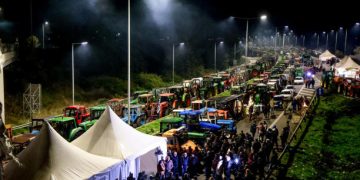 Η κοινωνία στο πλευρό των αγροτών: Δίκαια τα αιτήματα για το 80% – «Ή τώρα ή ποτέ», λένε στη Νίκαια