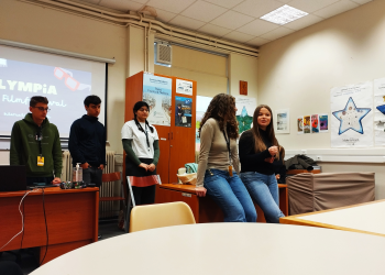 2ο Γυμνάσιο Πύργου: Τα μέλη της Κριτικής Επιτροπής Νέων 28ου Φεστιβάλ Κινηματογράφου Ολυμπίας στο σχολείο