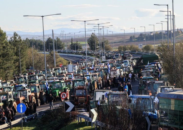 Αγρότες: Τα επόμενα βήματα στα μπλόκα – «Σπάσαμε τον τσαμπουκά της κυβέρνησης»