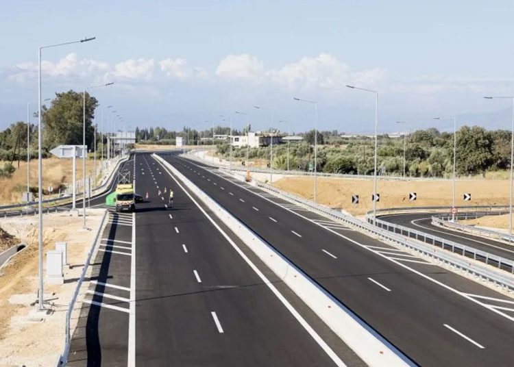 Η νέα Πατρών–Πύργου σε κυκλοφορία –Μετά από εκατοντάδες νεκρούς, ένας δρόμος με ασφάλεια
