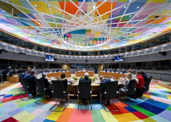 EE: Συμφωνία για δάνειο 90 δισ. ευρώ στην Ουκρανία