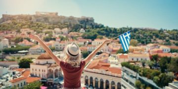 ΤτΕ: Πάνω από 35 εκατομμύρια τουρίστες στο 10μηνο Ιανουαρίου – Οκτωβρίου